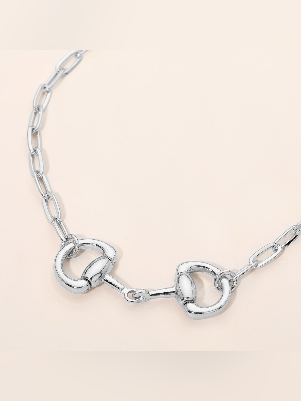 Horsebit Link Accent Paperclip Chain Necklace